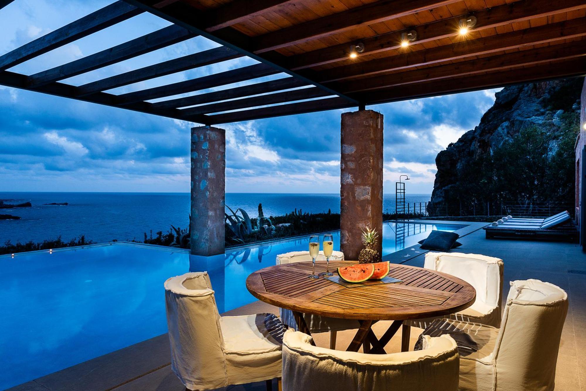 Villa Elafonisi Livadia (Crete)