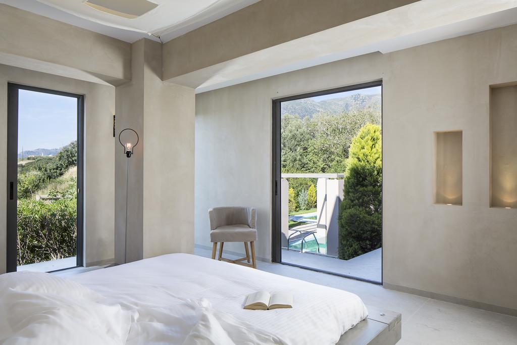 Elafonisi Villa *